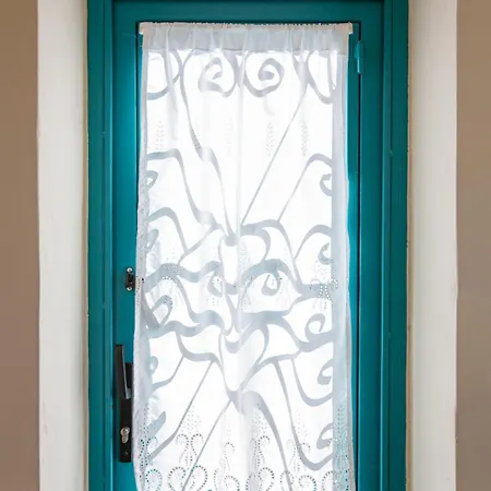 Plaka 16 - 'the Boat' - Drepano, Nafplio Апартаменты *