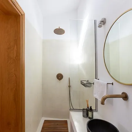 Plaka 16 - 'the Boat' - Drepano, Nafplio Apartment