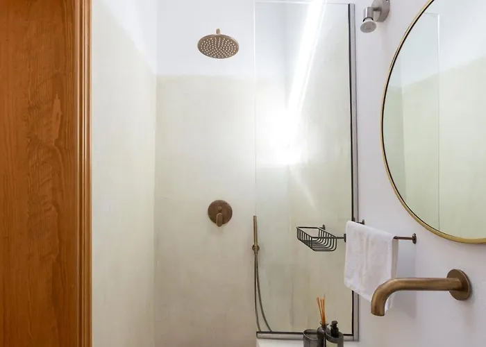 Plaka 16 - 'the Boat' - Drepano, Nafplio Apartament